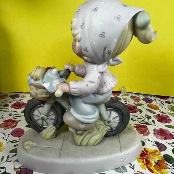 🛑SOLD🛑 PRECIOUS MOMENTS “The Road To A Friend Is Never Long” Figurine C0024 - Picture 5 of 17